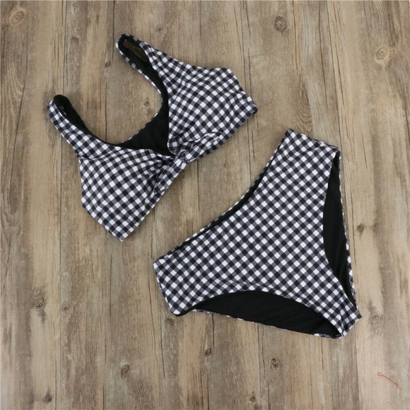 Alessia High Waist Bikini - Picture 4 of 5